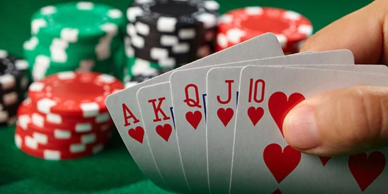 Tuyệt chiêu chơi Poker hiệu quả nhất tại nhà cái bk8.